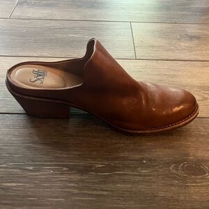 Sofft Women’s Ameera Leather Mule Shoes Size 8 Cognac Brown